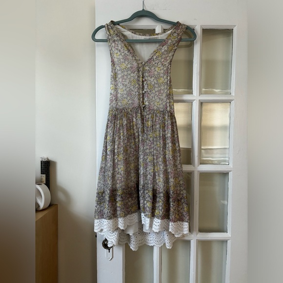 Philosophy di Lorenzo Serafini Dresses & Skirts - Philosophy di Lorenzo Serafini Floral Silk A-Line Dress